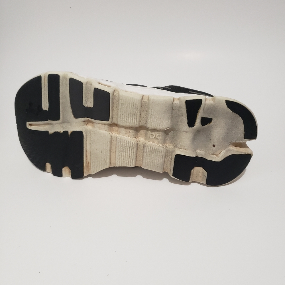 On Running Cloudrunner 2 Black/Eclipse Running Sh… - image 8